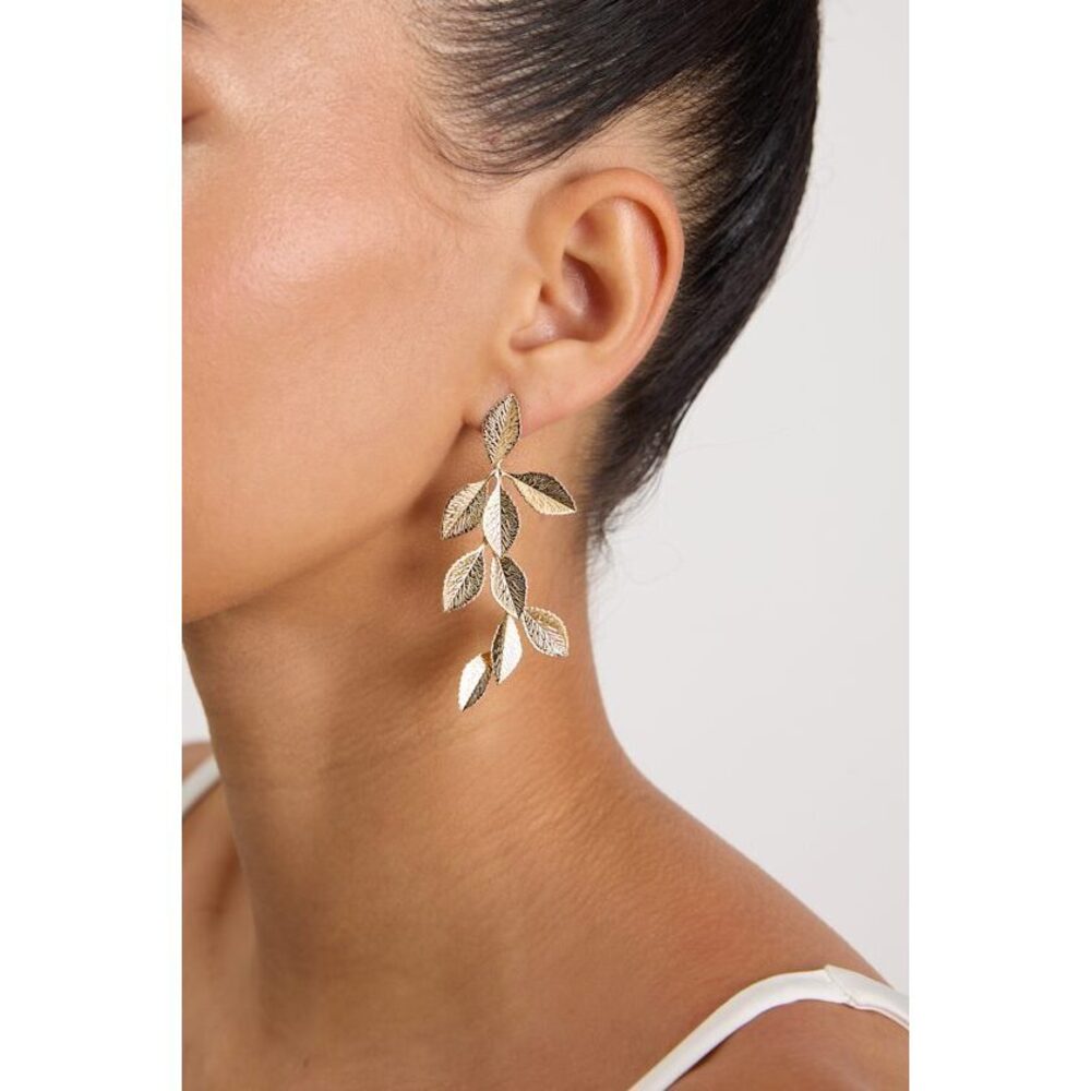 Lulus Pada Gold Leaf Drop Earrings - Size One Size
